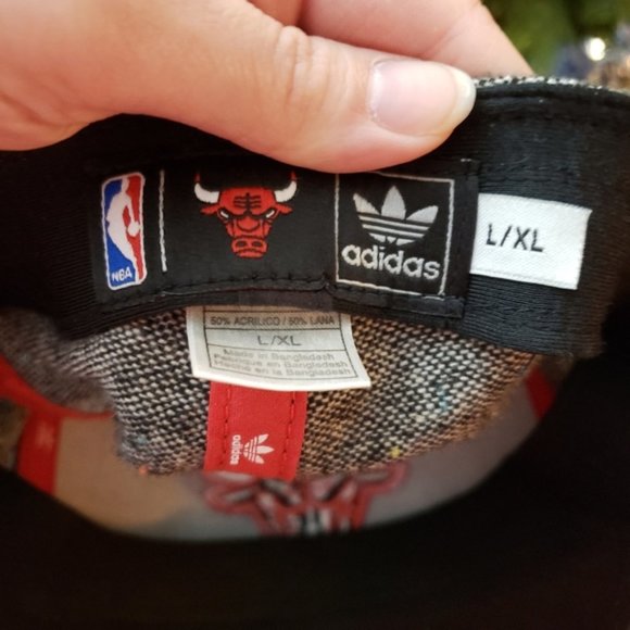 Adidas Chicago Bulls Cap - Picture 2 of 6